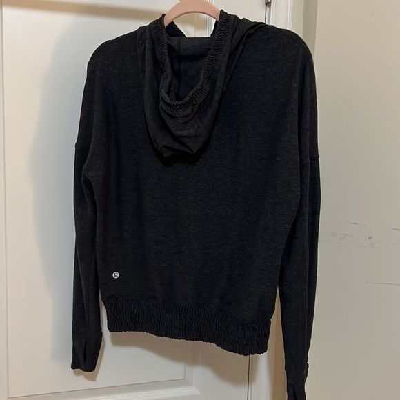 Lululemon Lead The Pack Hoodie Sweatshirt Size 6 - Picture 5 of 8